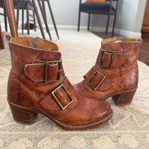 Frye Boots Sabrina Double Buckle - Size 8